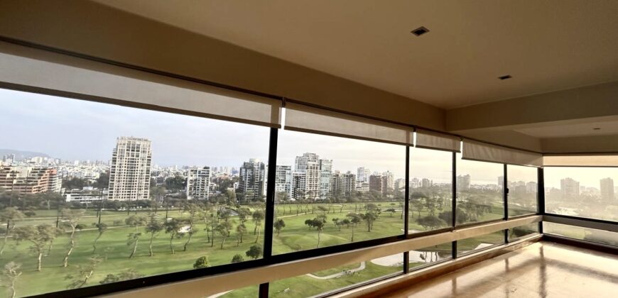 Exclusivo Departamento con Vista Al Golf de San Isidro en Venta